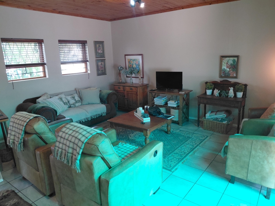 4 Bedroom Property for Sale in Bothasrus Eastern Cape